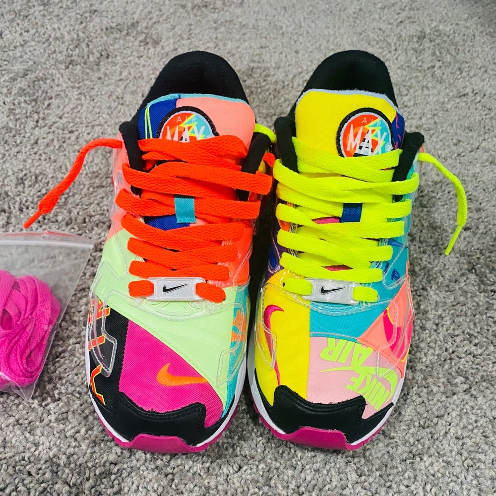 Nike air max’s worn twice